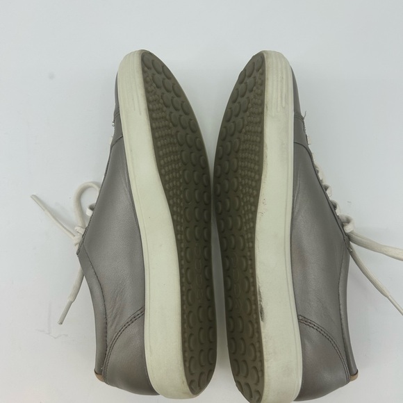 Ecco Gray and White Soft Leather Sneakers Minimalist Design - Picture 5 of 6